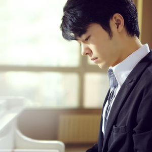 校园迷情综合自拍网
